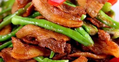 （盧龍服務區）餐飲