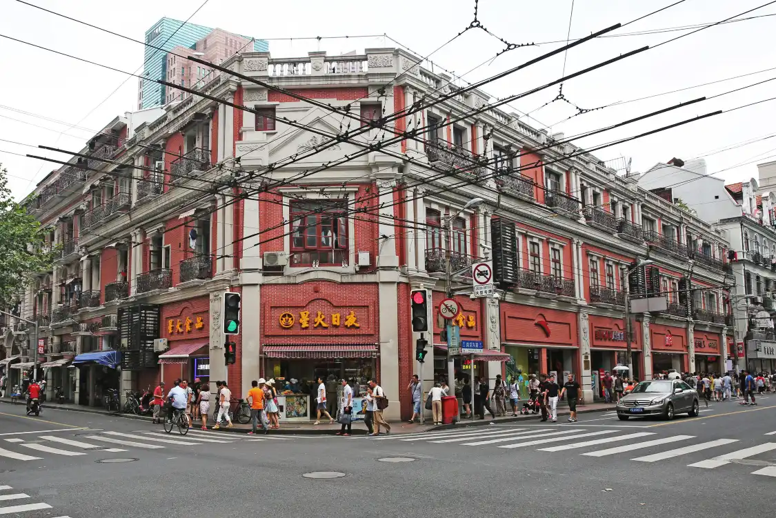 Hotels near Jiangxi Middle Road