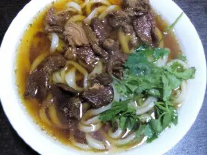 彭家庄老张半斤半牛肉面(县医院店)