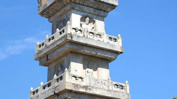 Putuoshan Duobao Tower