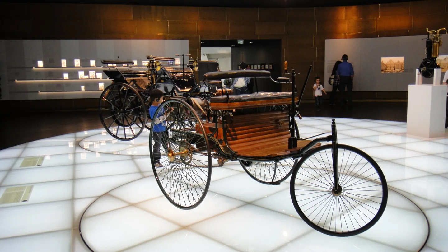 4_พิพิธภัณฑ์เมอร์เซเดส-เบนซ์