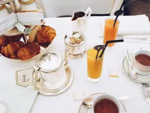 Laduree(ch teau de)