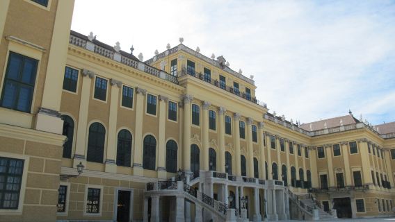 Schönbrunn Palace Tour in Vienna, Austria: Skip-the-Line admission ticket+ Headphones + Licensed guide