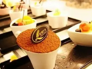 金峰雨麦烘焙时尚餐厅(木兰中路店)