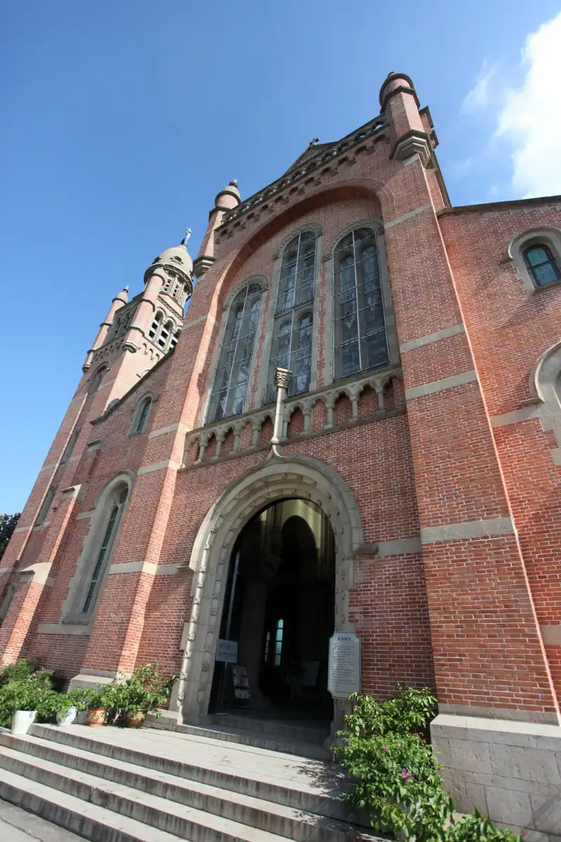 Hotel in zona Sheshan Cathedral