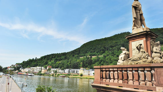 卡爾斯魯厄日遊