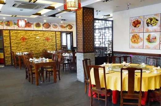 榮霞東北老菜館