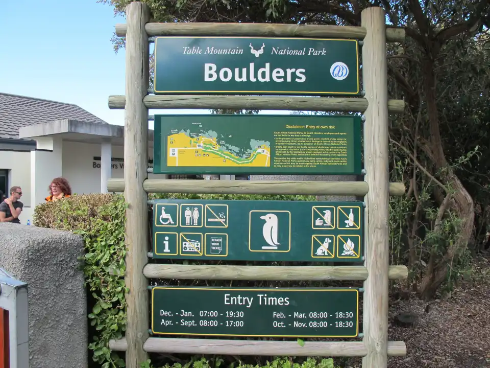 5_Boulders Beach