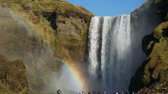 Island: Solheimajokull-Gletscherwanderung, Skogafoss und schwarzer Sandstrand