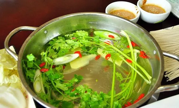 阿郎火鍋烤肉自助(盧龍店)