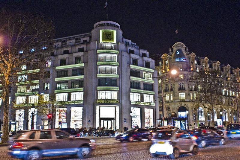 des Champs-Élysées