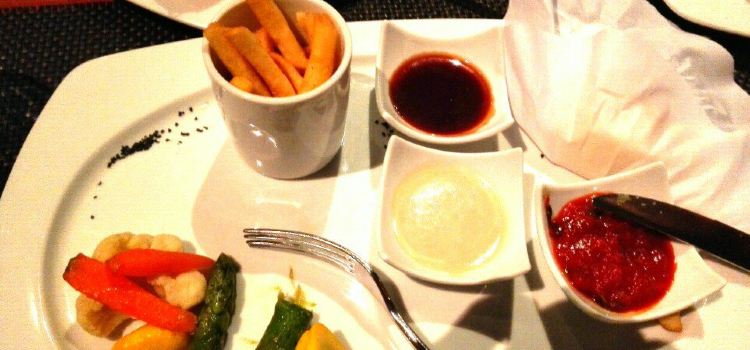 Tides Restaurant