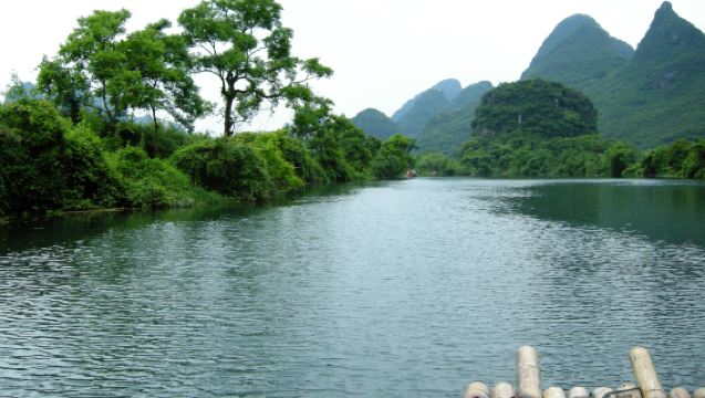 陽朔遇龍河景區+銀子岩+世外桃源一日遊【人工竹筏漂流可選】