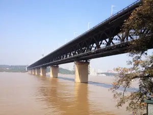 Wuhan Yangtze River Bridge