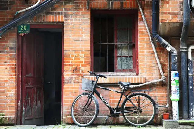 Longtang Exploration in Shanghai