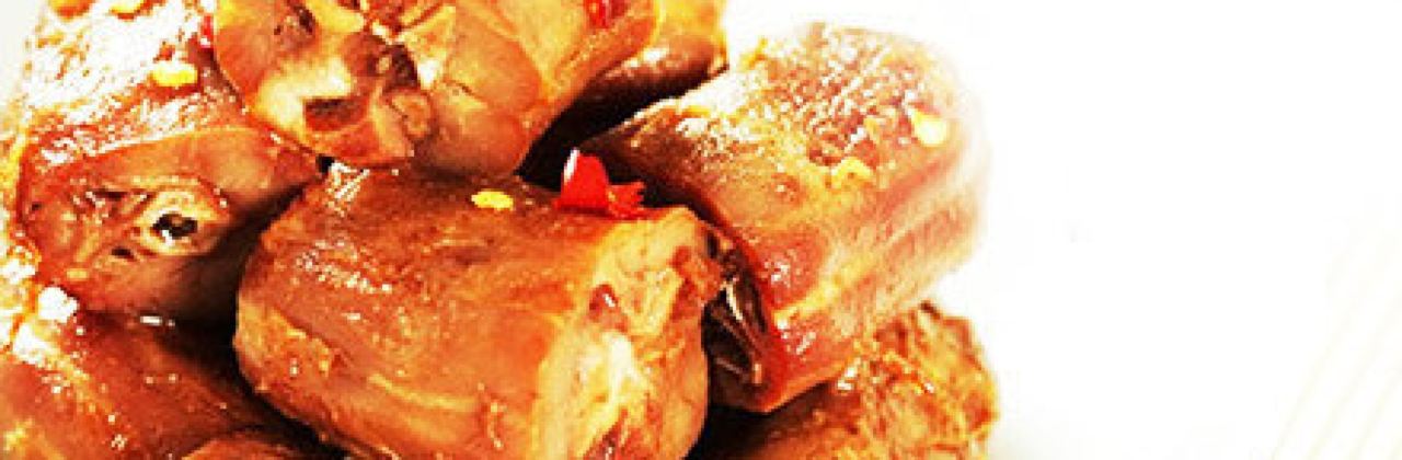 Juewei Duck Neck (zunhuawenhuabeilu)