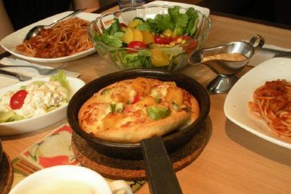 必胜客(满洲里万达店)