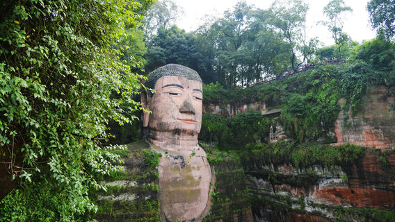 峨眉山日遊