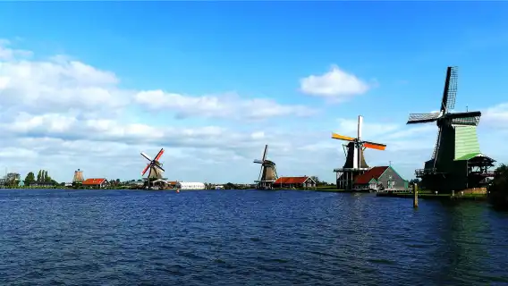 ทัวร์ 1 วันหมู่บ้านกีธูร์นและหมู่บ้านกังหันลมที่อัมสเตอร์ดัม เนเธอร์แลนด์ [กลุ่มเล็ก 8 คน รวมบริการรับส่งจากโรงแรม]