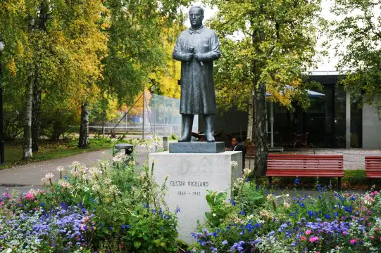 Hotels near The Vigeland Park