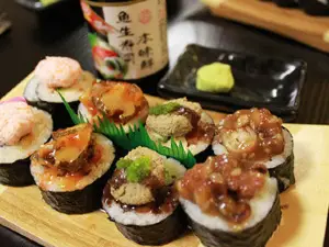 Tingshang Sushi (gaozhuan)