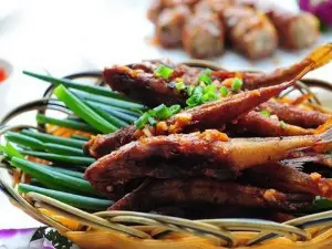 Huayuanzhong Restaurant