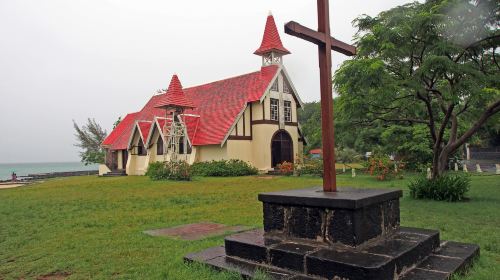 Notre-Dame Auxiliatrice de Cap Malheureux