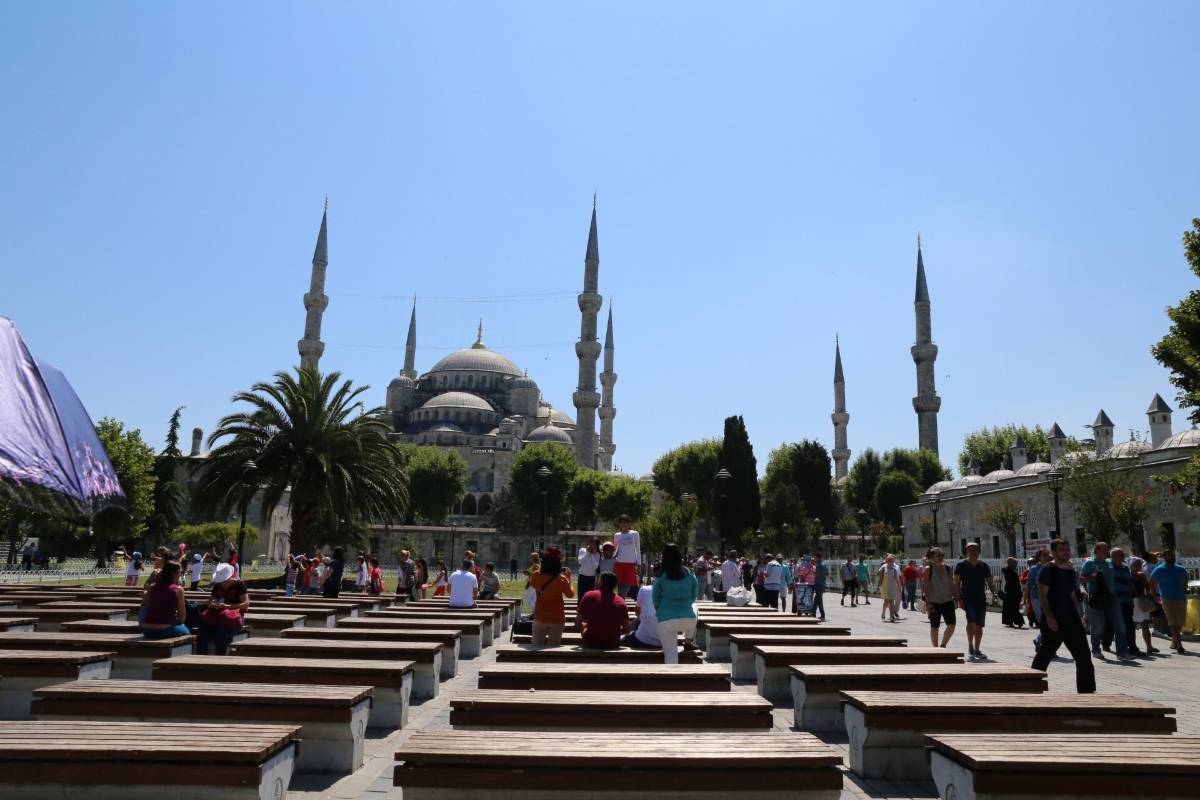 Cghzf1W2KlWAaLTnAAXZnIfpyBw058_C_1200_800_Q70.jpg?proc=source%2ftrip