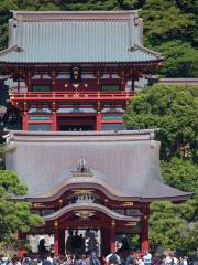 鶴岡八幡宮