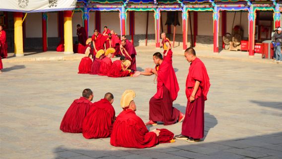 拉脊山+塔爾寺半日遊【看日出•上門接送•8人精品小團】