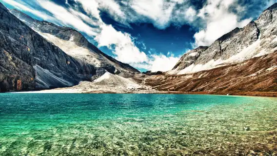 ทัวร์ส่วนตัว 9 วันจากแชงกรี-ลาแห่งสุดท้ายสู่เขตอนุรักษ์ธรรมชาติย่าติงและคามทิเบต: เขตอนุรักษ์แพนด้าปี้เฟิงเสีย, เมืองเก่าฉางหลี, อำเภอคังติ้ง, ภูเขาศักดิ์สิทธิ์สามลูกต้าวเฉิง