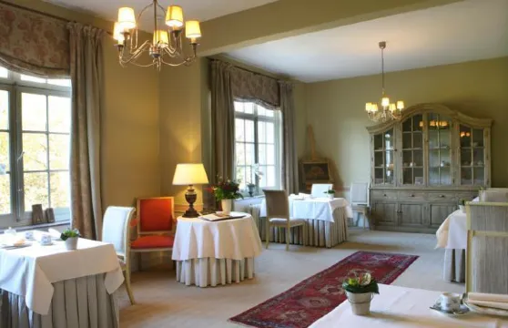 希普康帕斯酒店