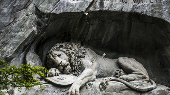 Lion Monument