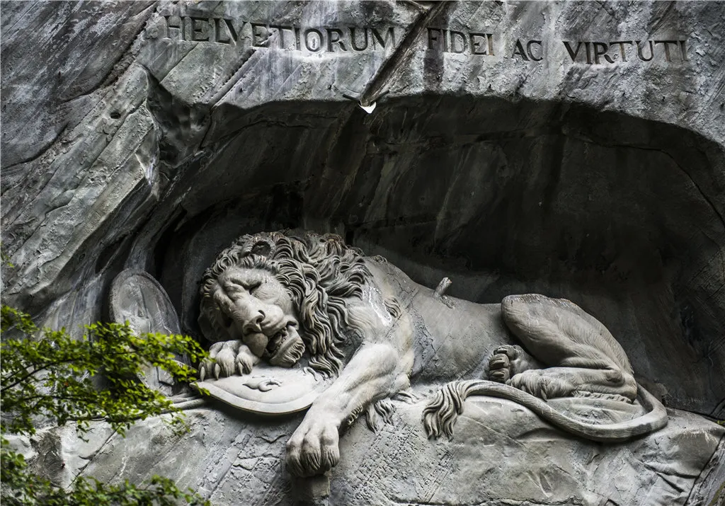 Lion Monument