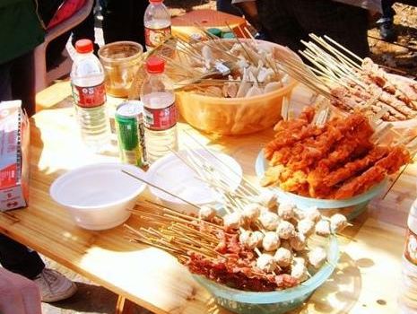 三个耳专业烧烤(地明小区店)