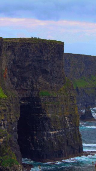 1-day tour to the Cliffs of Moher + Wild Atlantic Way in Ireland|Galway round-trip|Ticket included