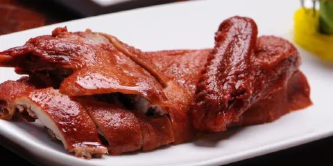 苗家啤酒鴨鐵鍋燉（靈壽店）