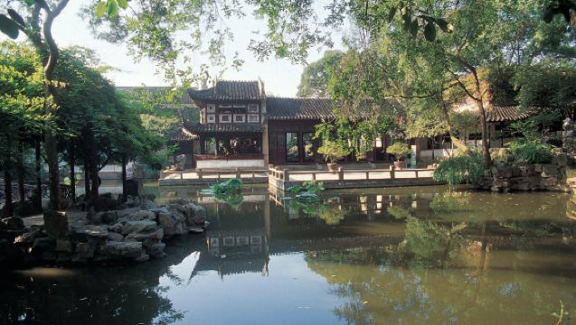 Suzhou Private Day Tour includes Tongli or Zhouzhuang Water Town