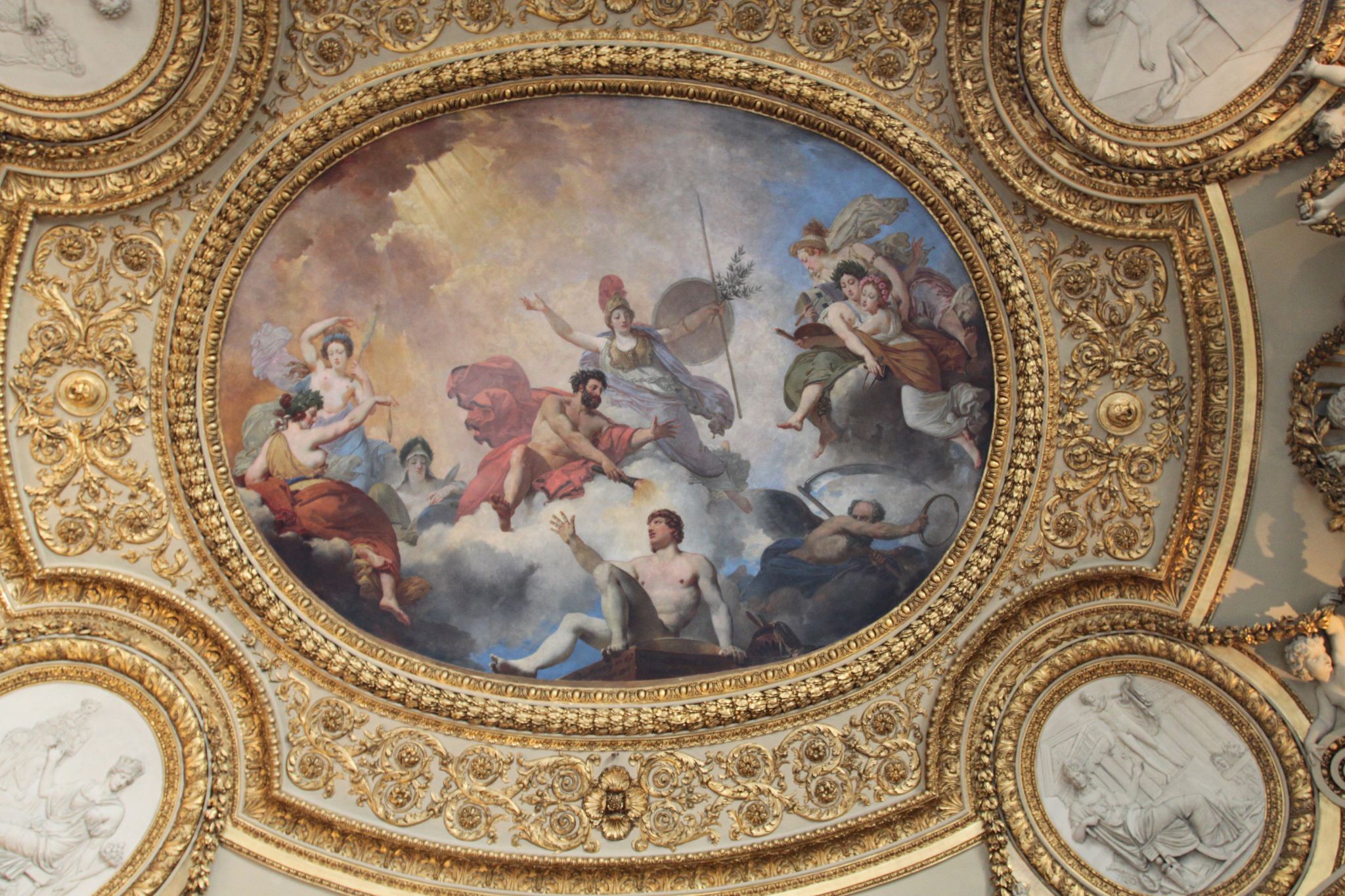 Louvre Tagesausflug [Kleine Gruppe / Professionelle Führung durch Reiseleiter / Kopfhörer bereitgestellt / Verschiedene Pakete]