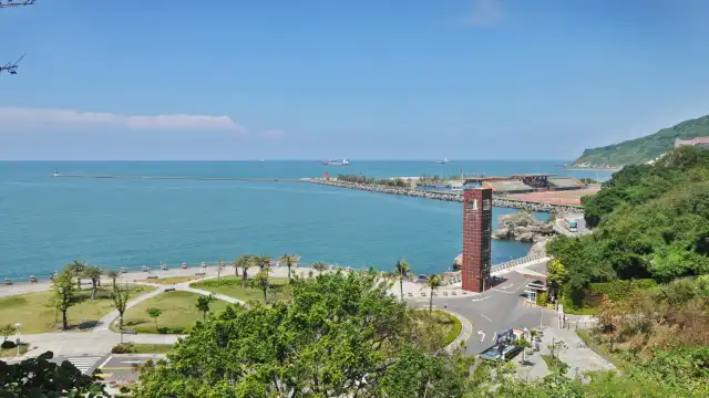 Hotels near Sizihwan Scenic Area