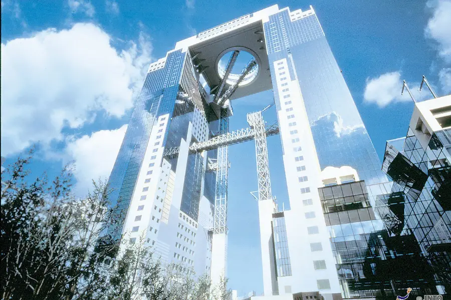 Building Umeda Sky