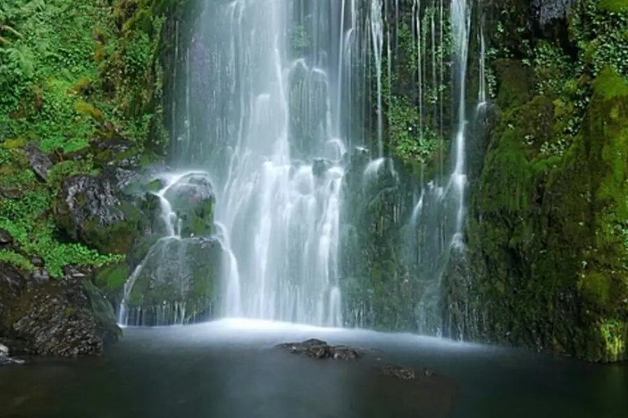 Wuling Taoshan Waterfall