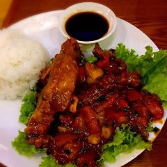 Yen's Restaurant 여행 사진