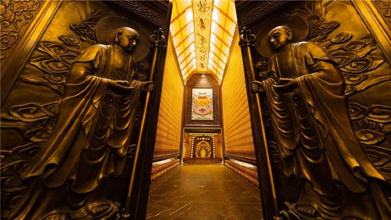 江蘇南京牛首山+佛頂宮+千佛殿+摩崖石刻+宏覺寺塔普通話 |英語|日語|小語種|導遊 |地陪 xx