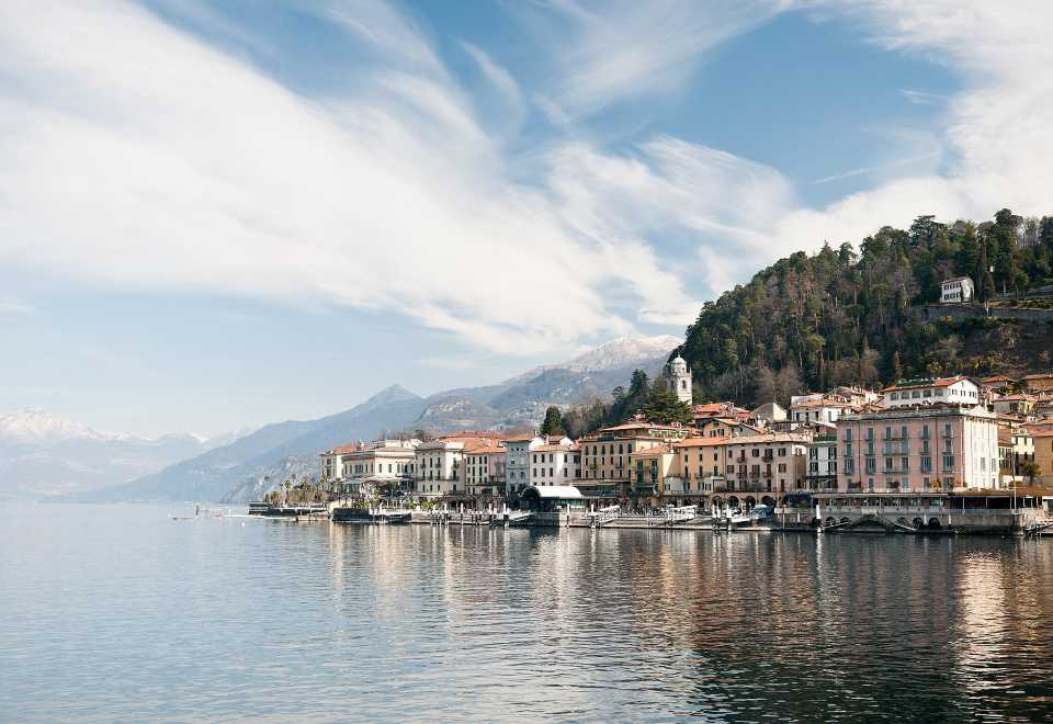 イタリアのコモからコモ湖への日帰りツアー | Trip.com