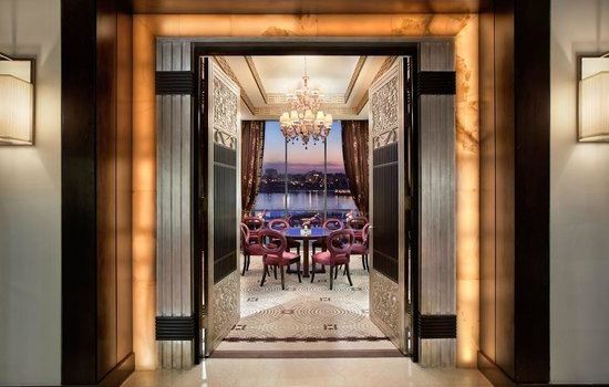 Saigon Restaurant & Lounge