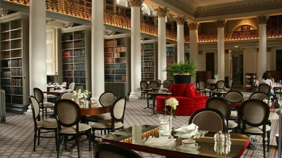 Colonnades At The Signet Library