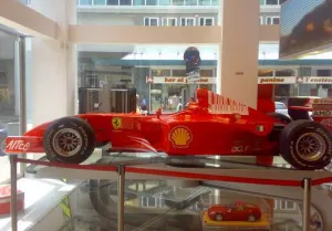 Ferrari Flagship Store Milano