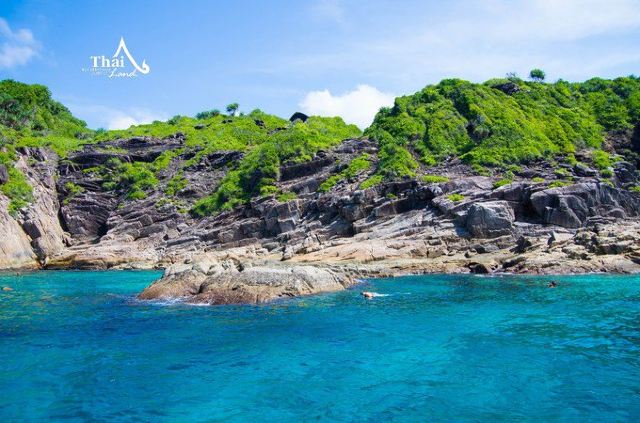 Tachai Island