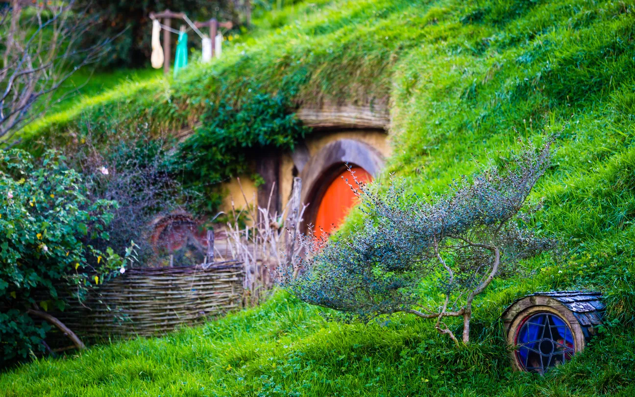 5_Hobbiton™ Movie Set